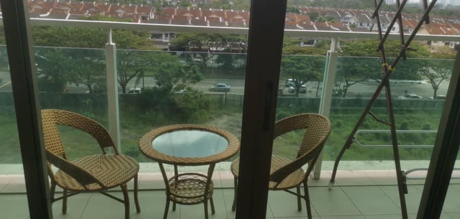 11-Modern Homestay Palazio Lake View Mount Austin Palazio Near Aeon Themepark Toppen Ikea Johor Bahru Luaran gambar